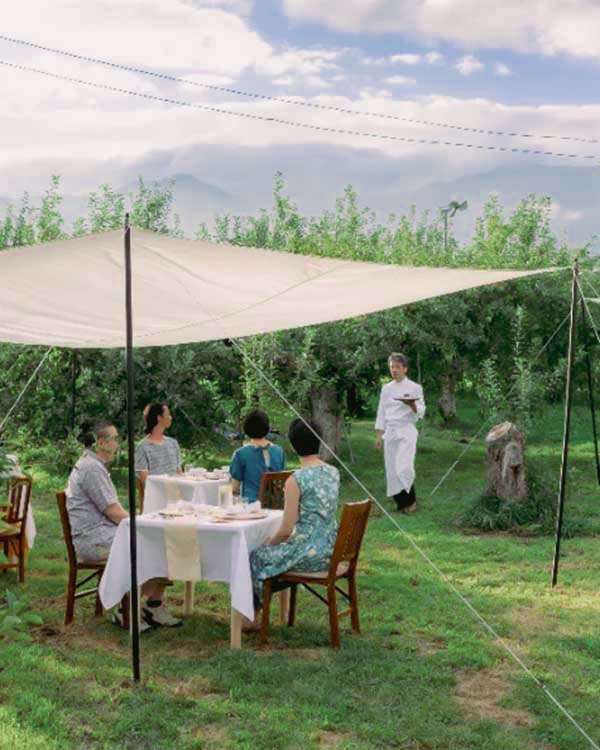 オーチャードレストラン